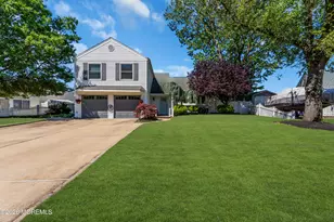 2 Kilrush Ct, Toms River Township, NJ 08753 - Photo 1