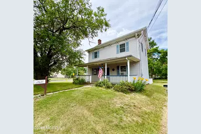 83 Avenue D, Atlantic Highlands, NJ 07716 - Photo 1