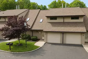 92 Wigwam Ln, Tinton Falls, NJ 07724 - Photo 1