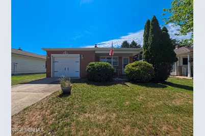 7 Pavilion Street, Toms River Township, NJ 08757 - Photo 1