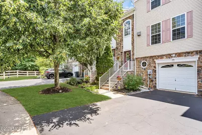 20 Russell Court, Matawan, NJ 07747 - Photo 1
