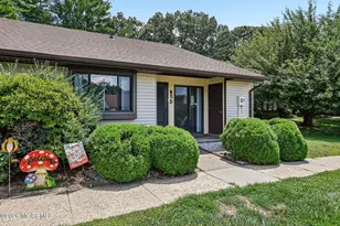 85 Amberly Dr, Manalapan Township, NJ 07726 - Photo 1