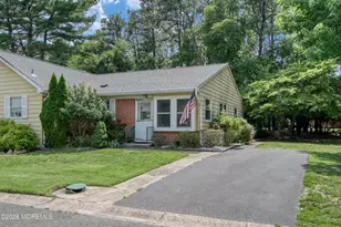 12 B Salem Dr, Whiting, NJ 08759 - Photo 1