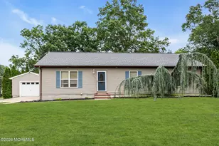 812 Beacon St, Toms River Township, NJ 08757 - Photo 1