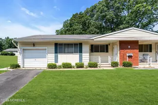 2 B Connecticut Dr, Whiting, NJ 08759 - Photo 1
