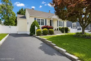 50 Collins Ave, Middletown, NJ 07748 - Photo 1