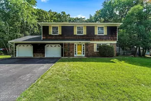 36 Old Bridge Dr, Howell Township, NJ 07731 - Photo 1