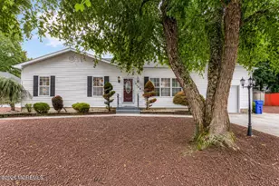 1840 Commonwealth Blvd, Toms River Township, NJ 08757 - Photo 1