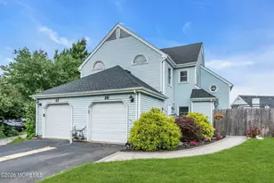 16 Harte Ct, Freehold, NJ 07728 - Photo 1