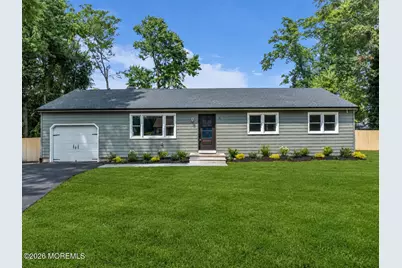11 W Park Avenue, Belford, NJ 07718 - Photo 1