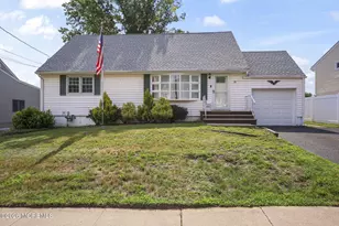 16 Mercury Cir, South Amboy, NJ 08879 - Photo 1