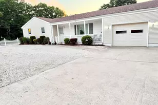 104 Nautilus Dr, Manahawkin, NJ 08050 - Photo 1