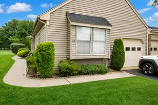 6B Patrick Henry Ct, Monroe Township, NJ 08831 - Photo 1