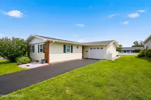 27 Tony Ct, Brick, NJ 08724 - Photo 1