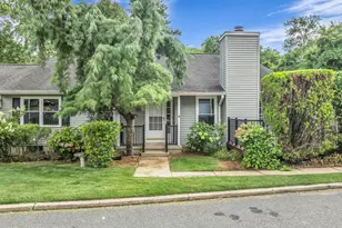 29 Mulberry Ct, Brielle, NJ 08730 - Photo 1