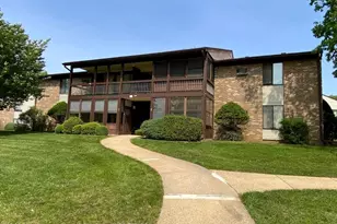 118 D Amberly Dr, Manalapan Township, NJ 07726 - Photo 1