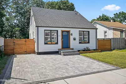 292 Washington Street, Keyport, NJ 07735 - Photo 1