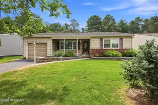 42 Castleton Dr, Toms River Township, NJ 08757 - Photo 1