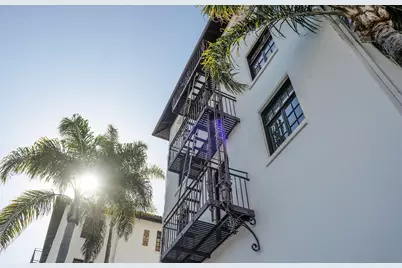 924 Anacapa Street, Santa Barbara, CA 93101 - Photo 11
