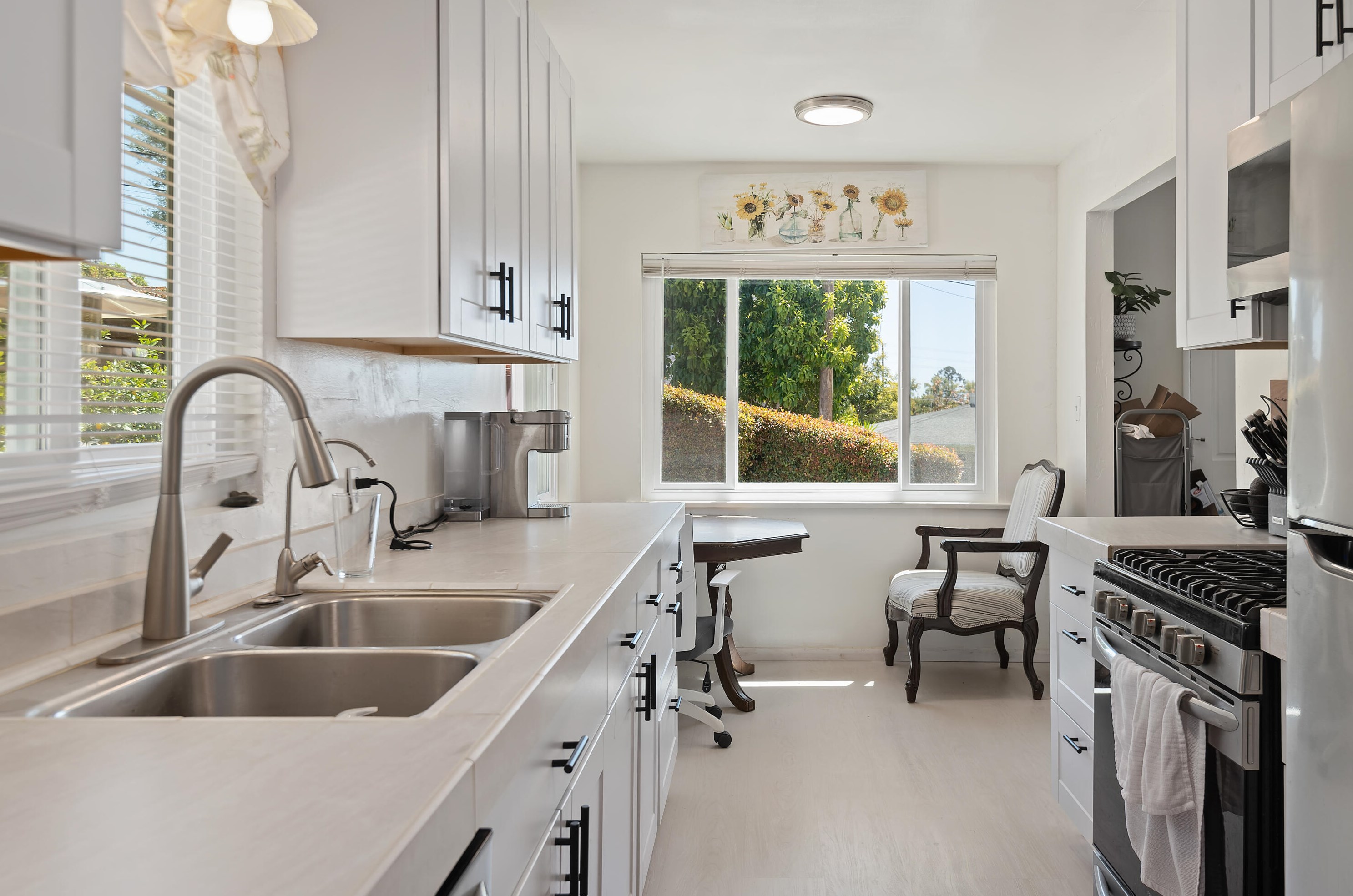 502 Chiquita Rd, Santa Barbara CA  93103-2540 exterior