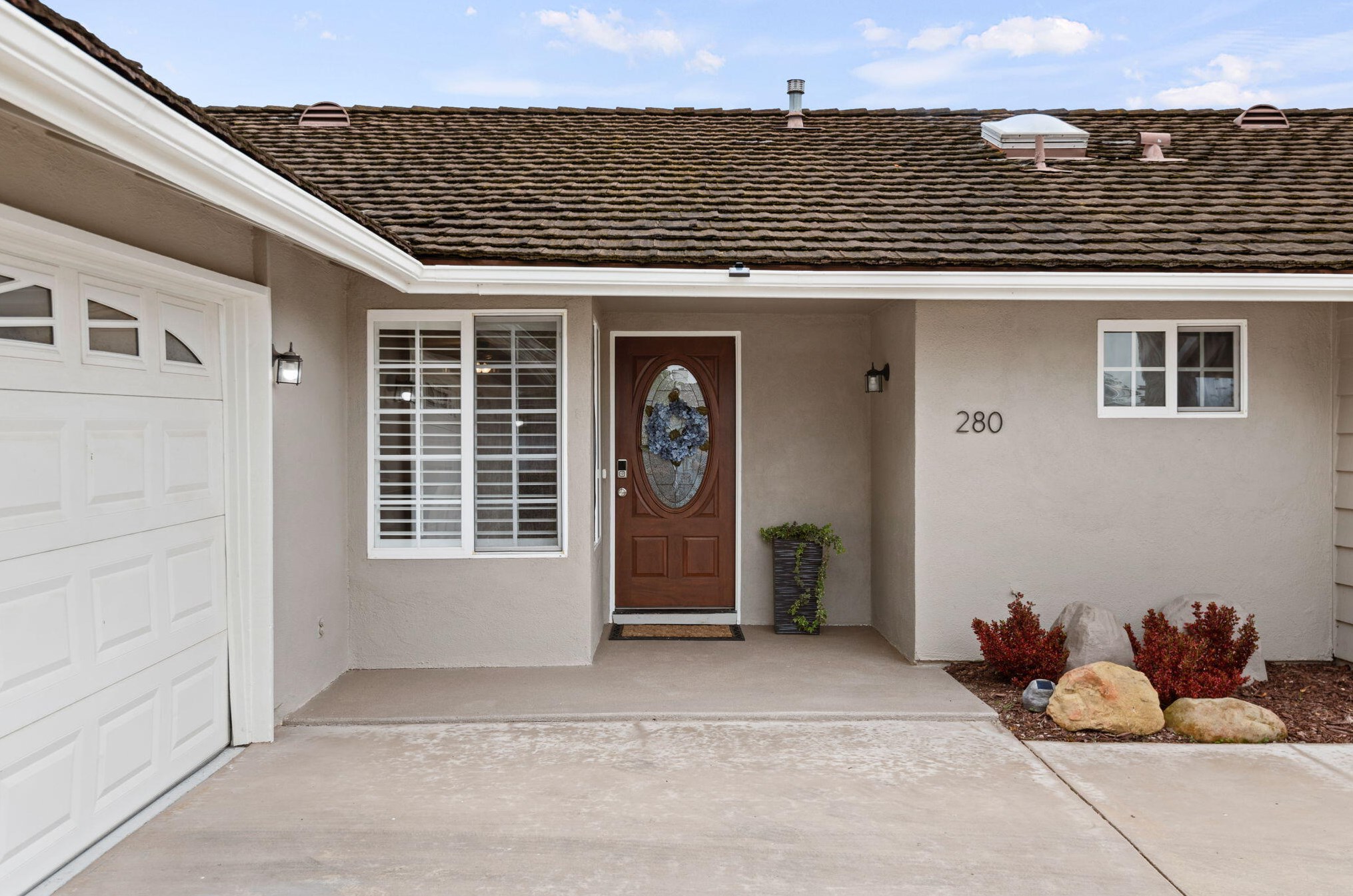 280 Savona Ave, Santa Barbara CA  93117-1202 exterior
