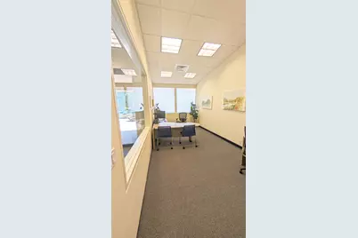 800 Miramonte Drive, Santa Barbara, CA 93109 - Photo 9