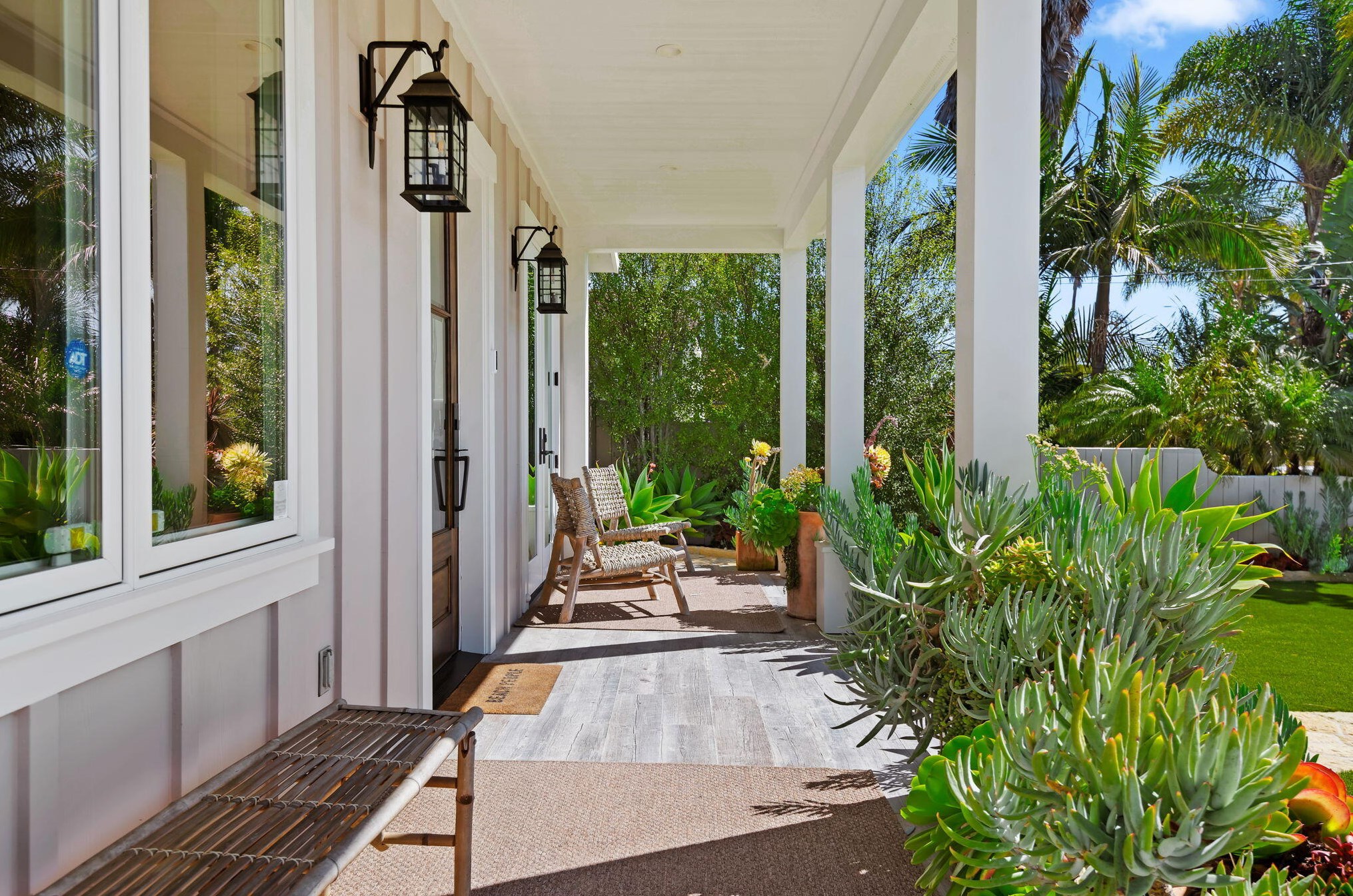 1530 Shoreline Dr, Santa Barbara CA  93109-2073 exterior