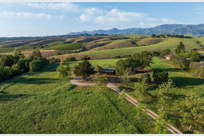 4825 Baseline Avenue, Santa Ynez, CA 93460 - Photo 17