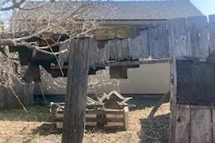 1012 Alphonse St, Santa Barbara, CA 93103 - Photo 11