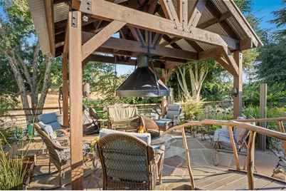 2550 Elk Grove Road, Solvang, CA 93463 - Photo 53