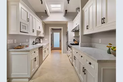 1424 Nathan Lane, Ventura, CA 93001 - Photo 13