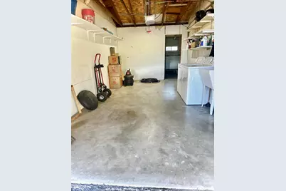 633 San Marino Street, Valerie, CA 92545 - Photo 11