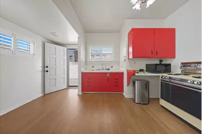 136 W Figueroa Street, Santa Barbara, CA 93101 - Photo 15