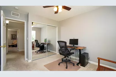 718 Pamela Wood Street, Thousand Oaks, CA 91320 - Photo 31