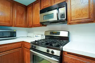 438 Las Palomas Dr, Port Hueneme, CA 93041 - Photo 11