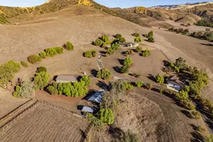 1959 Rambling Oaks Rd, Santa Ynez, CA 93460 - Photo 11