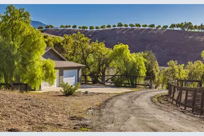 1959 Rambling Oaks Road, Santa Ynez, CA 93460 - Photo 29