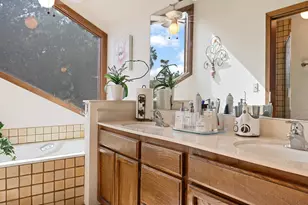 1010 Portesuello Ave, Santa Barbara, CA 93105 - Photo 15