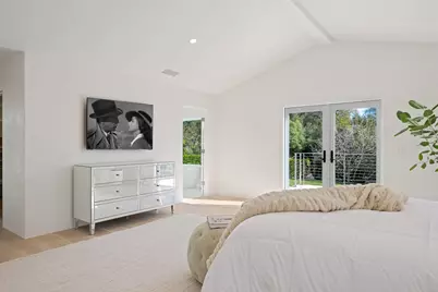 1071 E Mountain Drive, Montecito, CA 93108 - Photo 17