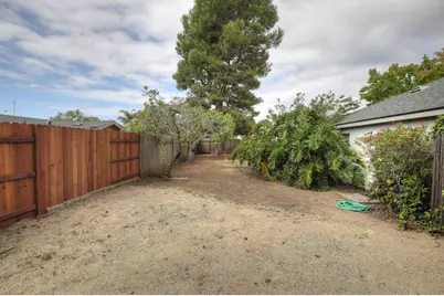 389 Valdez Avenue, Goleta, CA 93117 - Photo 27