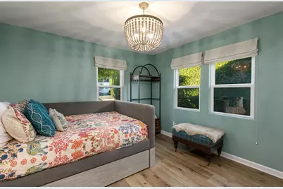 1109 Las Olas Avenue, Santa Barbara, CA 93109 - Photo 11