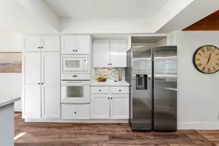 138 Serafin Way, Carpinteria, CA 93013 - Photo 25