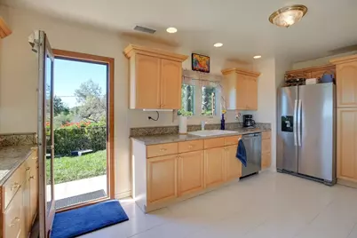 202 E Mountain Drive, Santa Barbara, CA 93108 - Photo 25