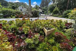 910 W Anapamu St, Santa Barbara, CA 93101 - Photo 27