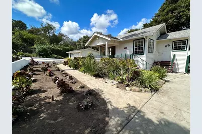 910 W Anapamu Street, Santa Barbara, CA 93101 - Photo 1