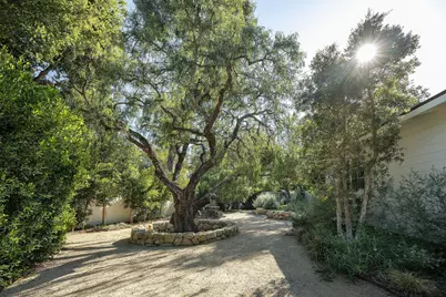 487 Hot Springs Road, Santa Barbara, CA 93108 - Photo 37