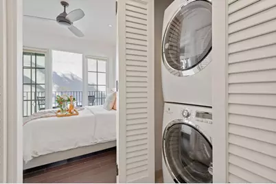 18 W Victoria Street #Apt 303, Santa Barbara, CA 93101 - Photo 23