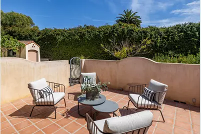 2932 Cliff Drive, Santa Barbara, CA 93109 - Photo 9