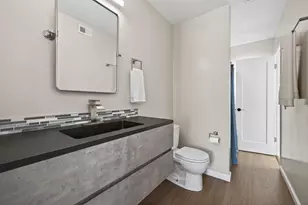 4826 Sawyer Ave, Carpinteria, CA 93013 - Photo 17