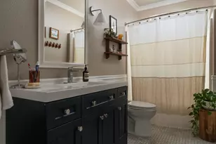 2901 Valencia Dr, Santa Barbara, CA 93105 - Photo 21